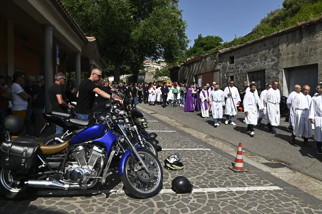 Il funerale di Piero Ghiaccio (Foto: Alessandra Chergia)