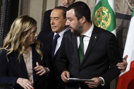 Berlusconi spinge sul partito unico di centrodestra, ma Salvini lo gela