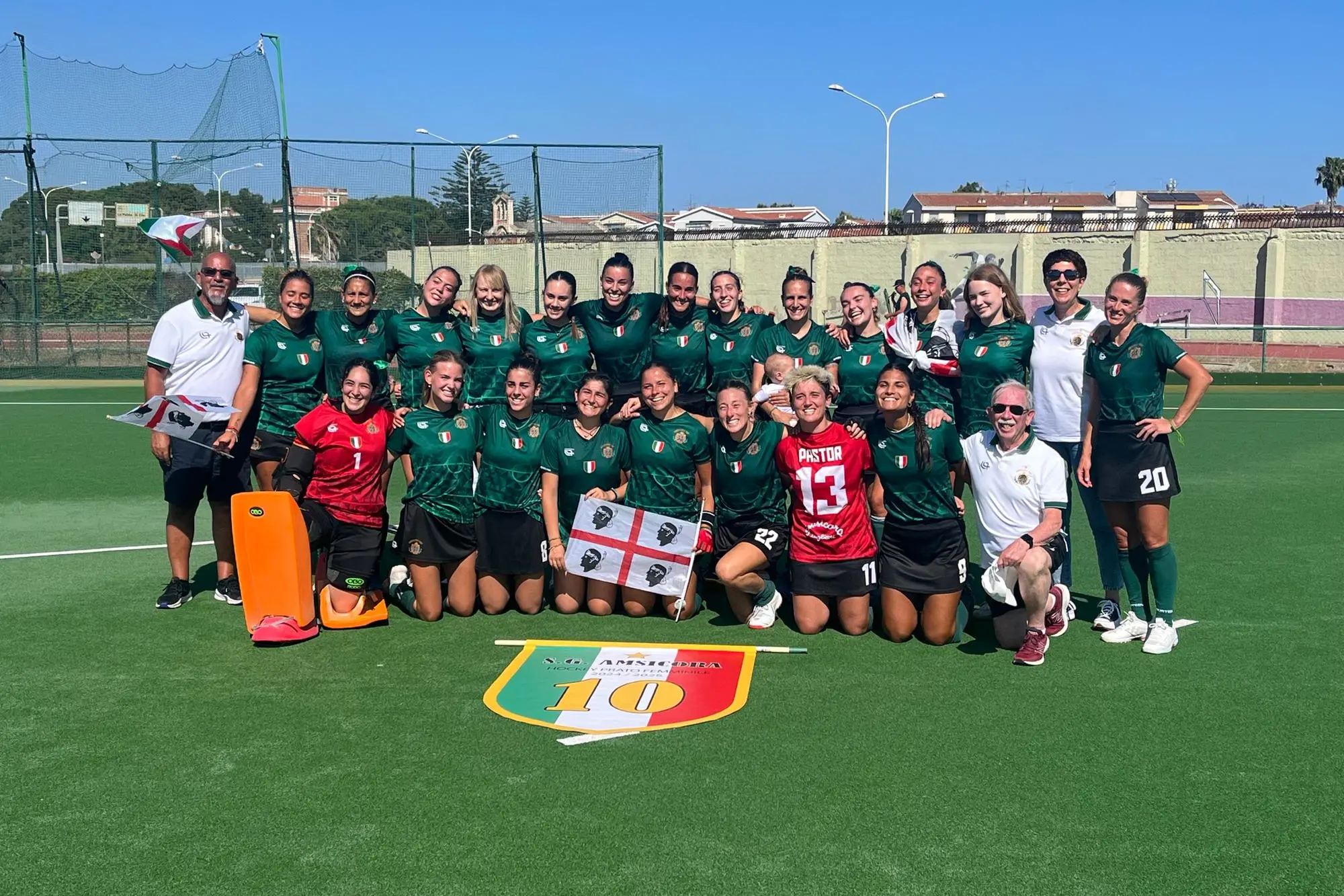 L'Amsicora dopo i festeggiamenti per il decimo scudetto (Foto M.C.)