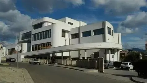 https://immagini.unionesarda.it/version/c:ZWRjM2Q0OGUtNTU2Mi00:ZTA0OTlmMjctOTMwMC00/image.webp?f=16:9