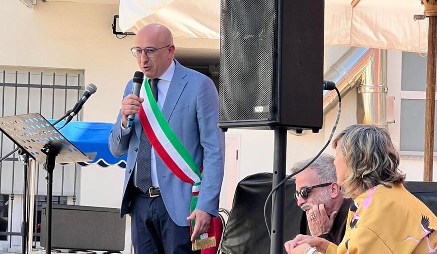 Il sindaco Fenu celebra la Deledda a Villa Caravello