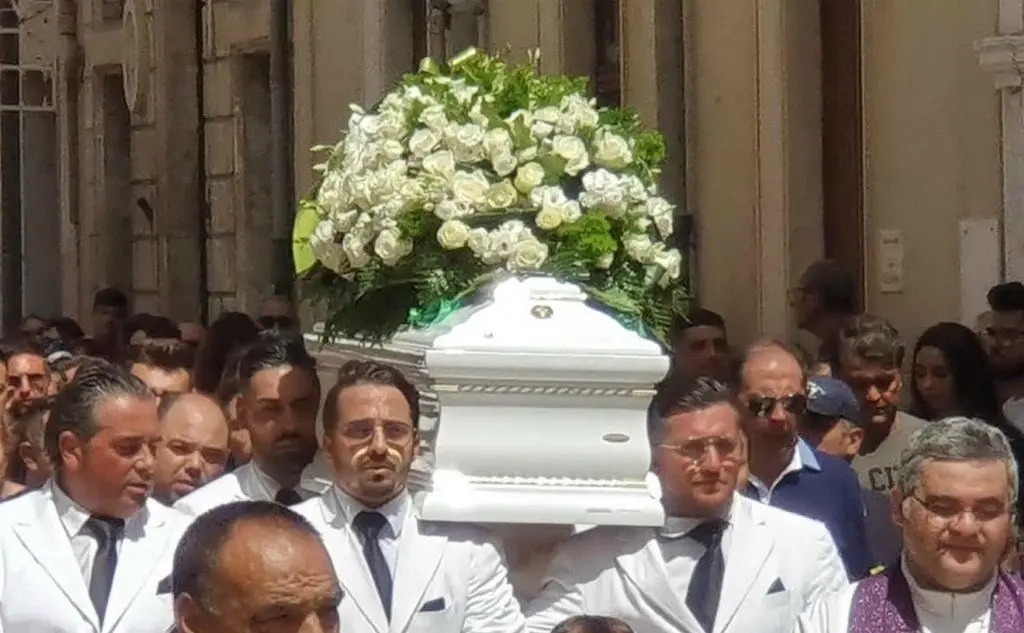 Il funerale di Alessio (Ansa)