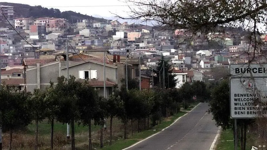 https://immagini.unionesarda.it/version/c:ZWUxZDQzYzAtZThjZi00:ZDEzYzk3ODItNDA3Yy00/image.webp?f=16:9