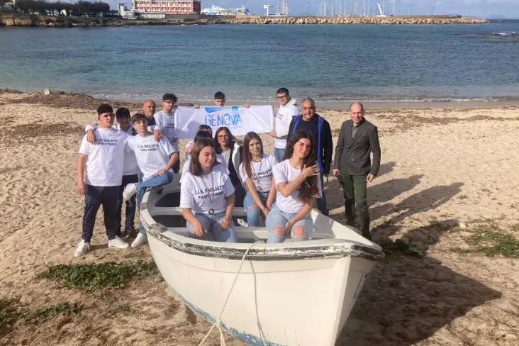 Studenti che hanno partecipato al Palio Remiero (foto Pala)