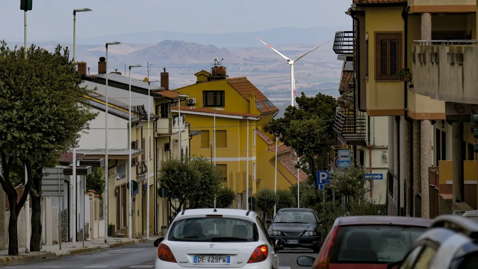Villacidro, the horizon changes: the first 200-meter-high wind turbine ...