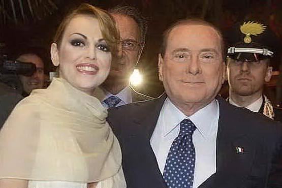 Silvio Berlusconi e Francesca Pascale &quot;non sono più una coppia&quot;
