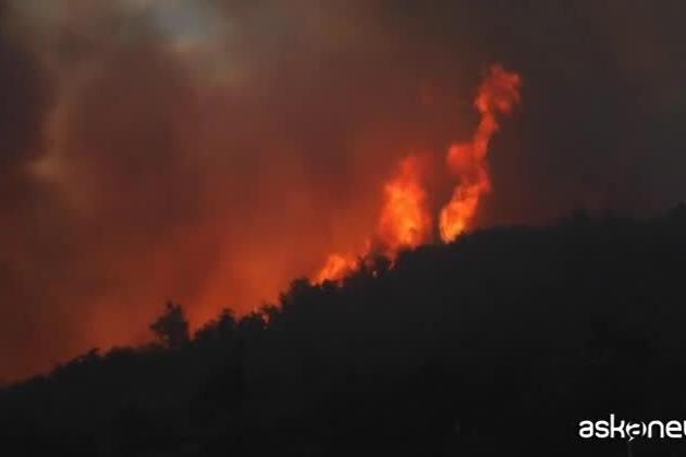 Argentina, grandi incendi devastano le zone montane del Paese