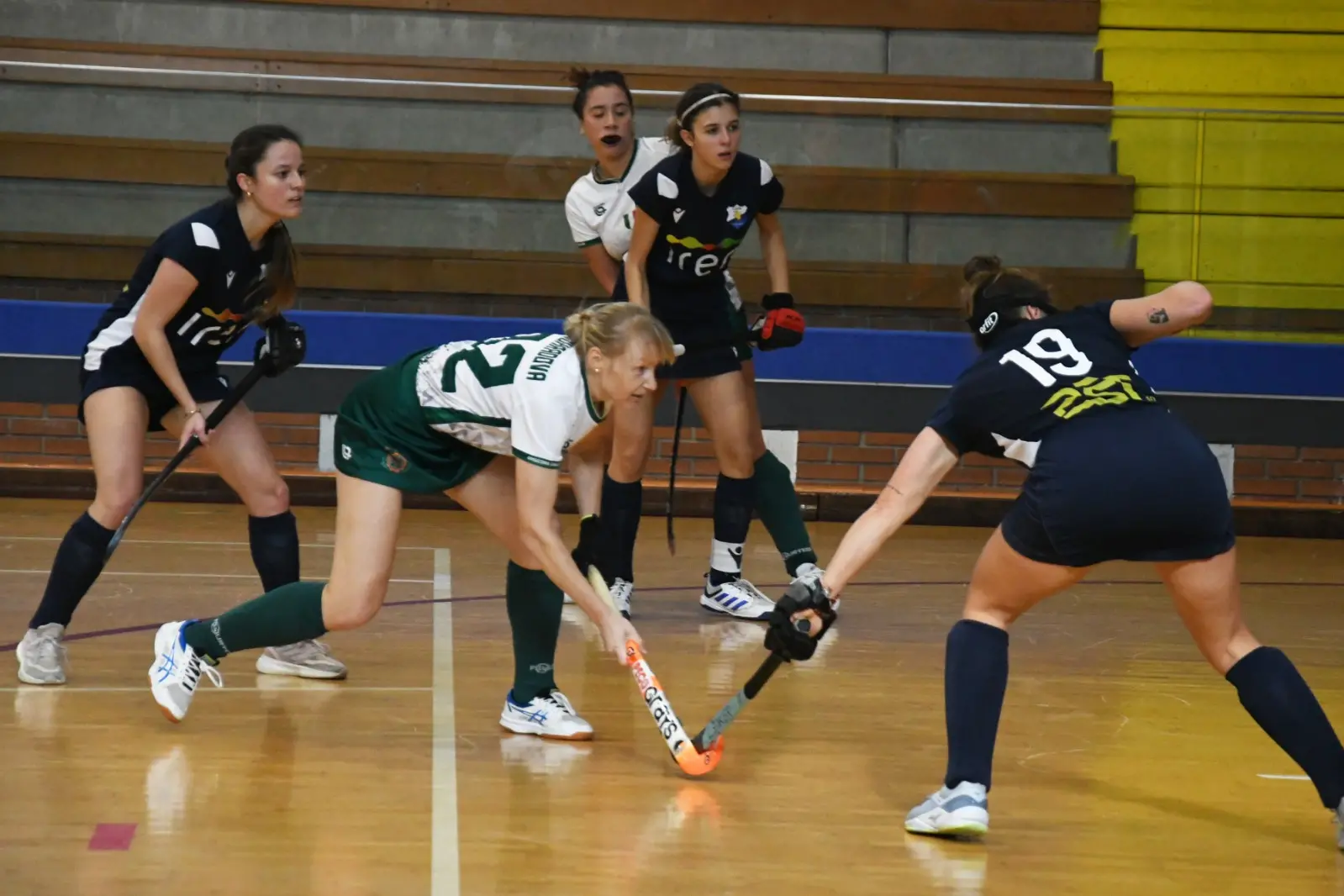 Una fase di gioco durante Amsicora-Cus Torino al Pala Coni (Foto Giuseppe Meloni)