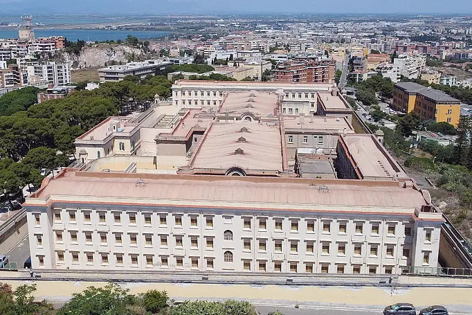 Una veduta aerea dell’ex carcere di Buoncammino a Cagliari
