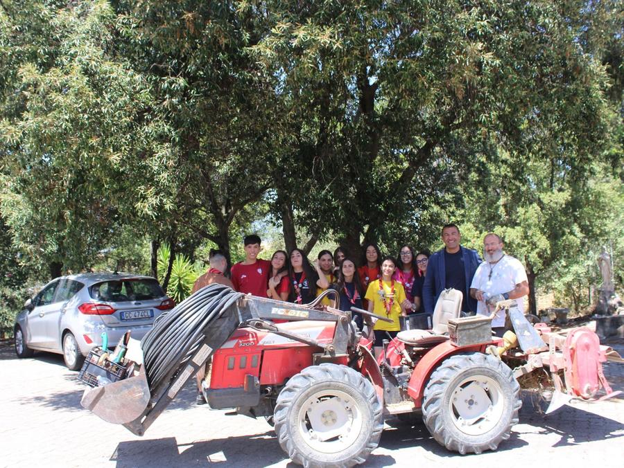 Sanluri, gli scout del Cagliari 4 al lavoro nel convento dei Cappuccini