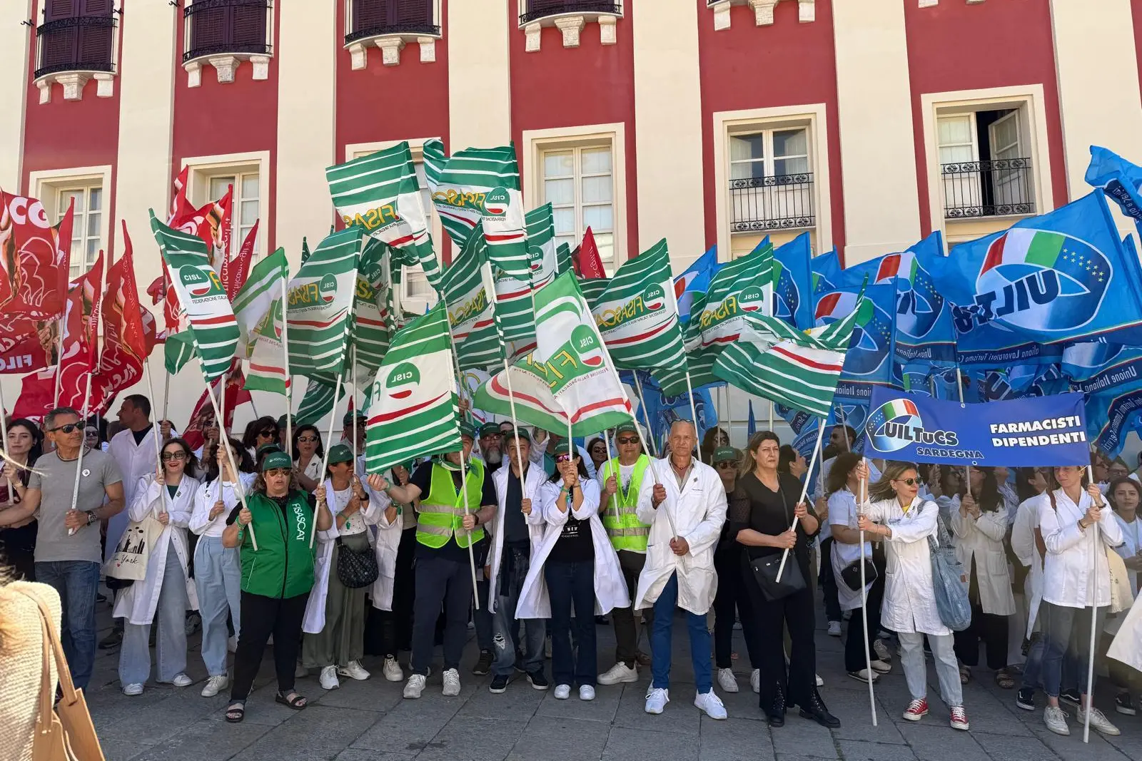 Sciopero farmacisti a Cagliari