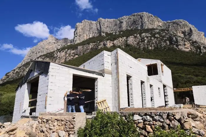 L'edificio al centro del processo