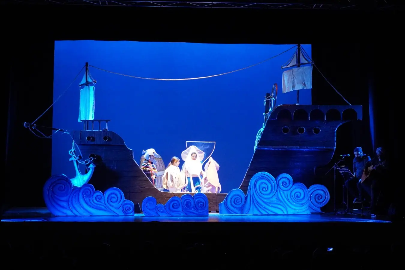 Uno spettacolo in sassarese (foto ufficio stampa Comune)