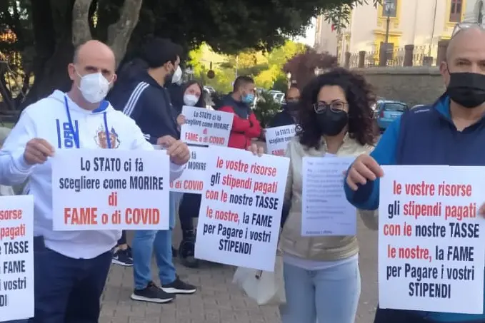 La protesta (Foto Tellini)