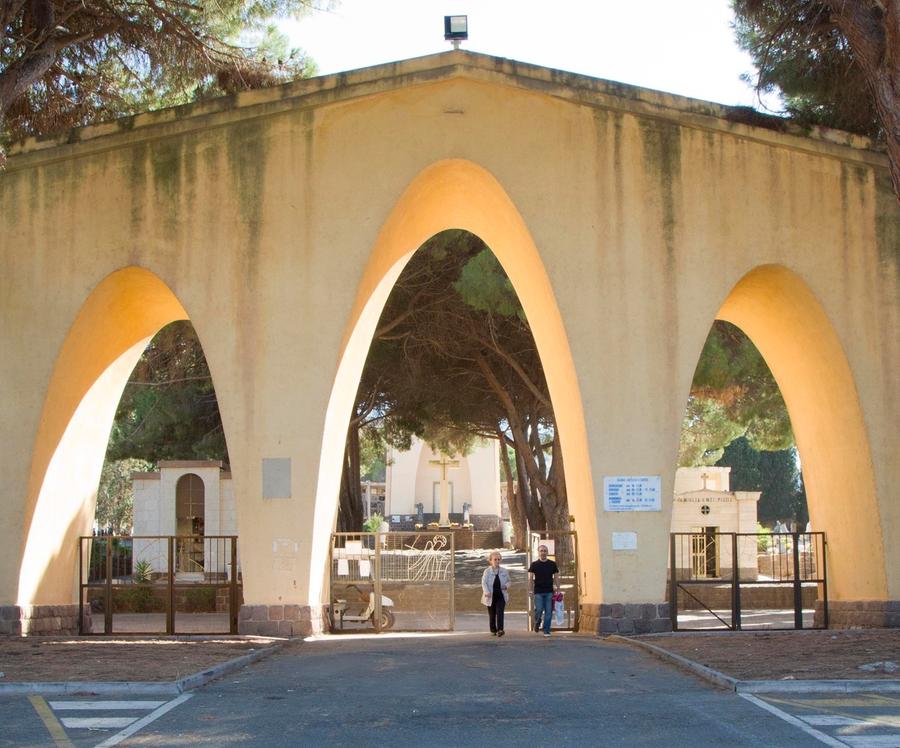 Operazione sicurezza dopo gli ultimi furti nel cimitero comunale