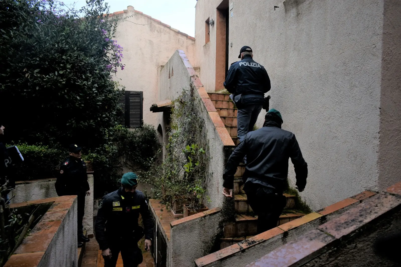 Il sequestro della villa in Costa Smeralda  (Foto: Questura di Sassari)
