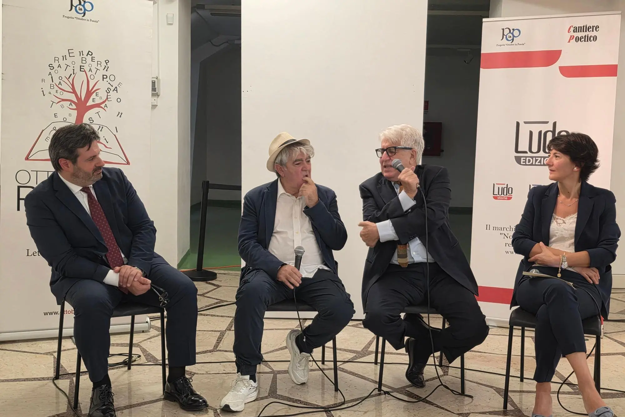 Il sindaco Mascia, Nèmus, Manconi e Ruiu alla serata di premiazione