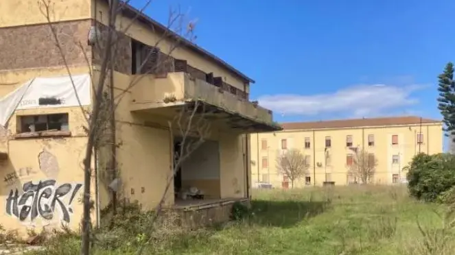 https://immagini.unionesarda.it/version/c:ZjA2Yjg3MzgtNzM2NS00:NjQyMGJmODAtNmVmYS00/image.webp?f=16:9