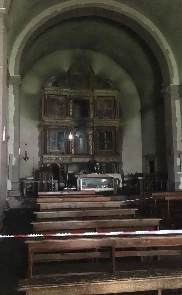 L'altare della chiesa di san Demetrio