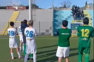 festeggiamenti giocatori Ischia