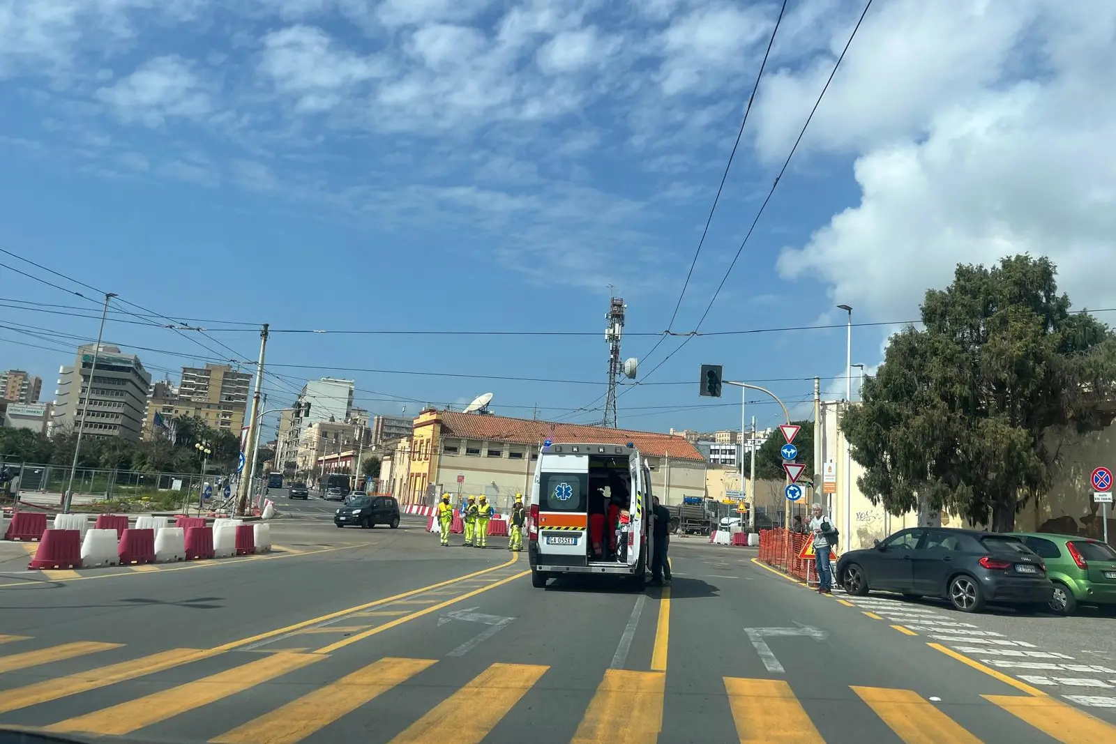 L'incidente a Cagliari (foto Vercelli)