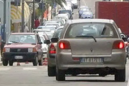 Auto in circolazione sulle strade sarde