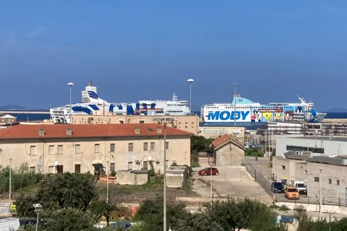 Lo scalo di Porto Torres (foto Pala)