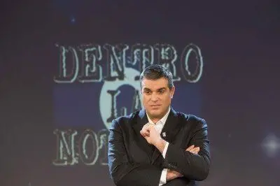 La trasmissione Dentro la notizia condotta da Anthony Muroni
