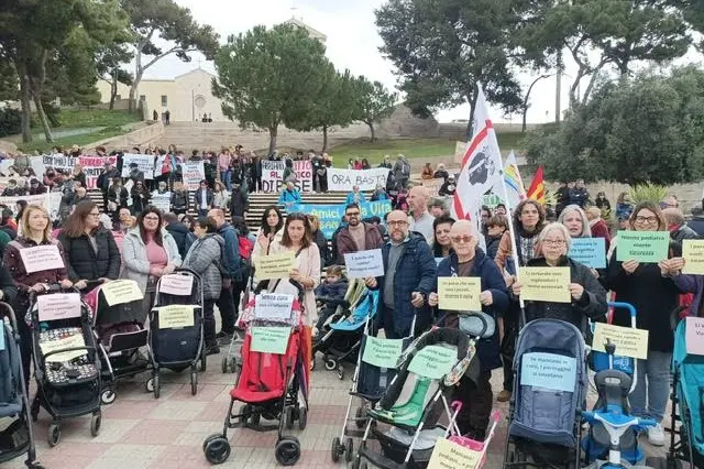Il comitato a Cagliari (Foto concessa)
