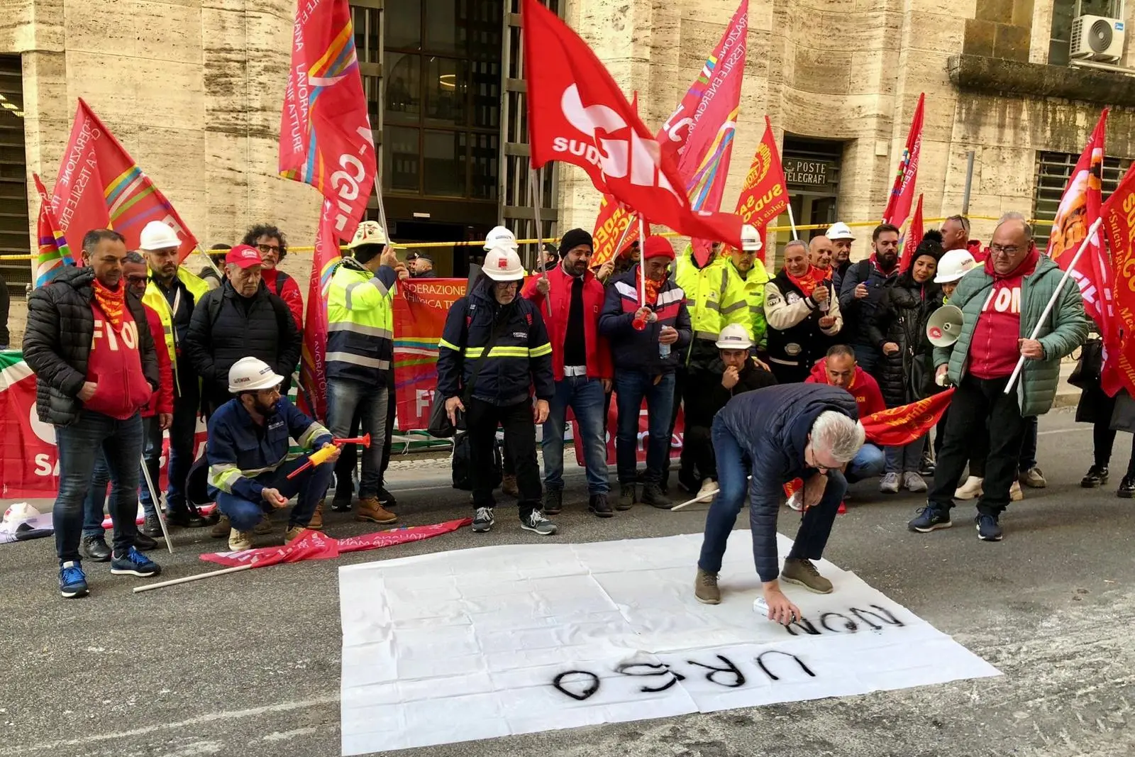 I lavoratori della Portovesme Srl a Roma