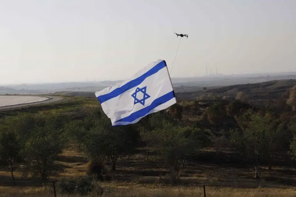 Un drone sulla Striscia di Gaza (Archivio L'Unione Sarda)