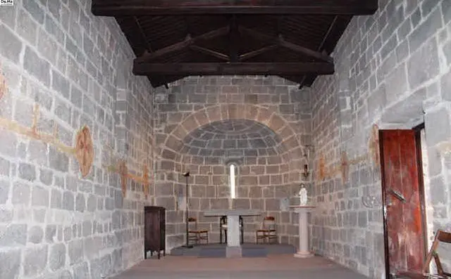 L'interno della chiesa di Santa Maria della Mercede (foto Alessia Orbana)