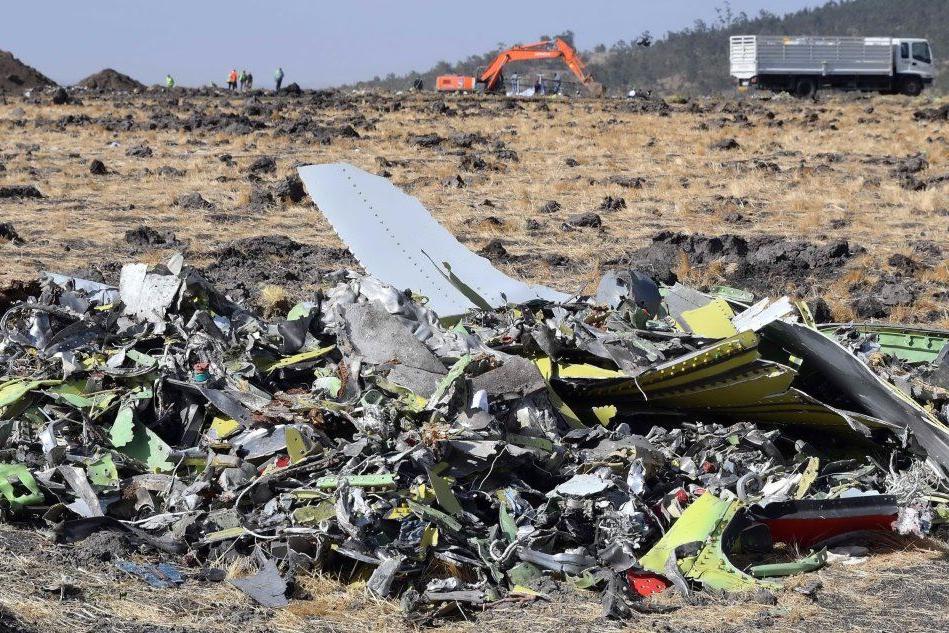 Disastro aereo in Etiopia, inviate a Parigi le scatole nere
