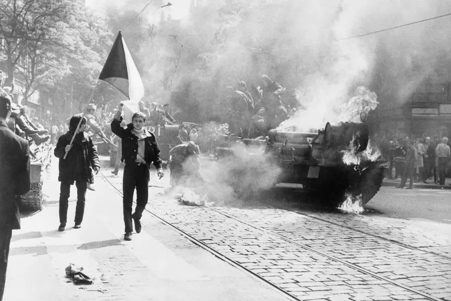 #AccaddeOggi: 21 agosto 1968, carri armati sovietici in Cecoslovacchia, finisce la Primavera di Praga