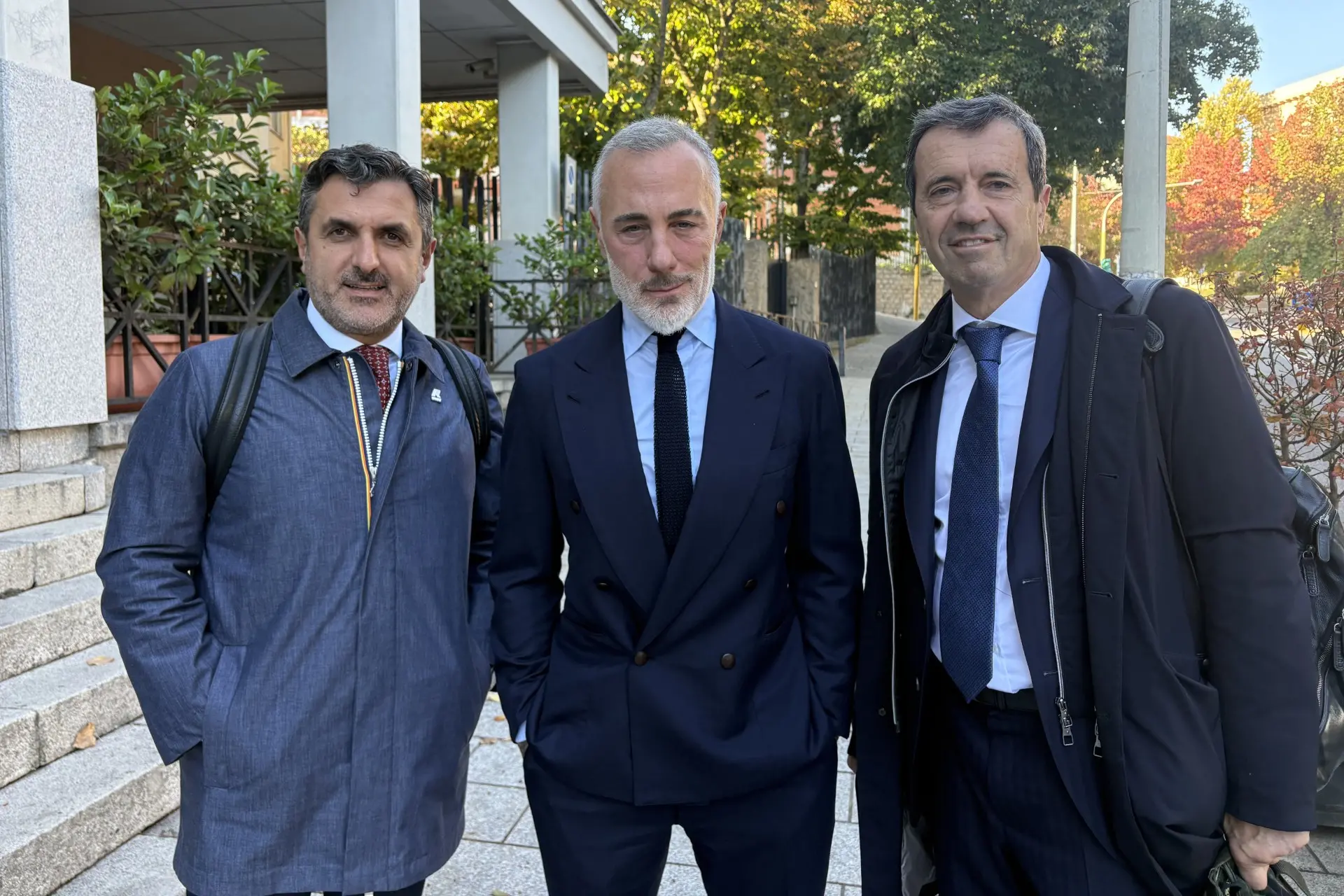 Vacchi con i suoi legali