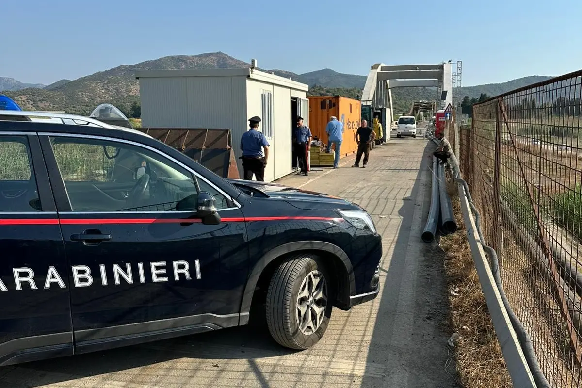 Il cantiere sul ponte in ferro