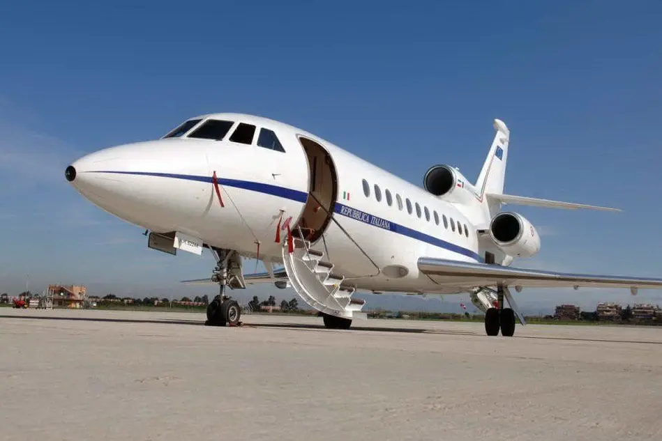 Il Falcon 900 dell'Aeronautica Militare