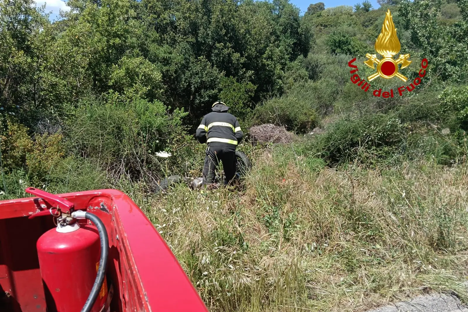 L'incidente a Orani (foto vigili del fuoco)