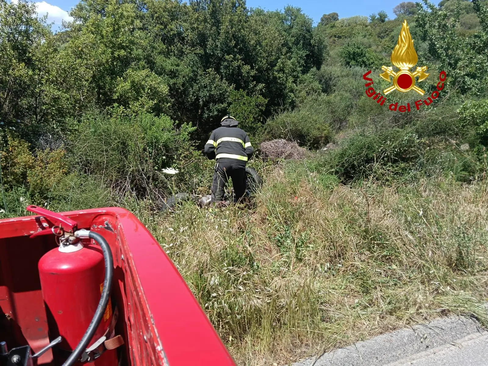 L'incidente a Orani (foto vigili del fuoco)