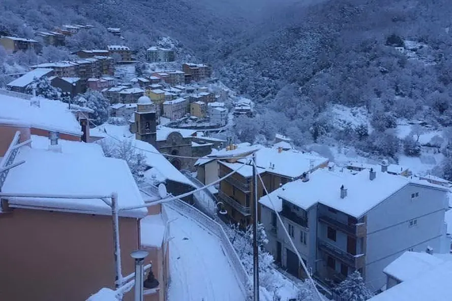 Desulo innevata