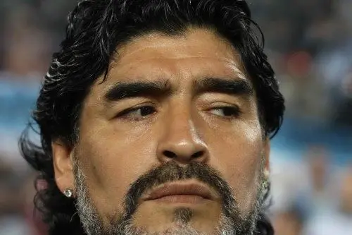 Anche contro la Grecia va in scena il "Diego-show"