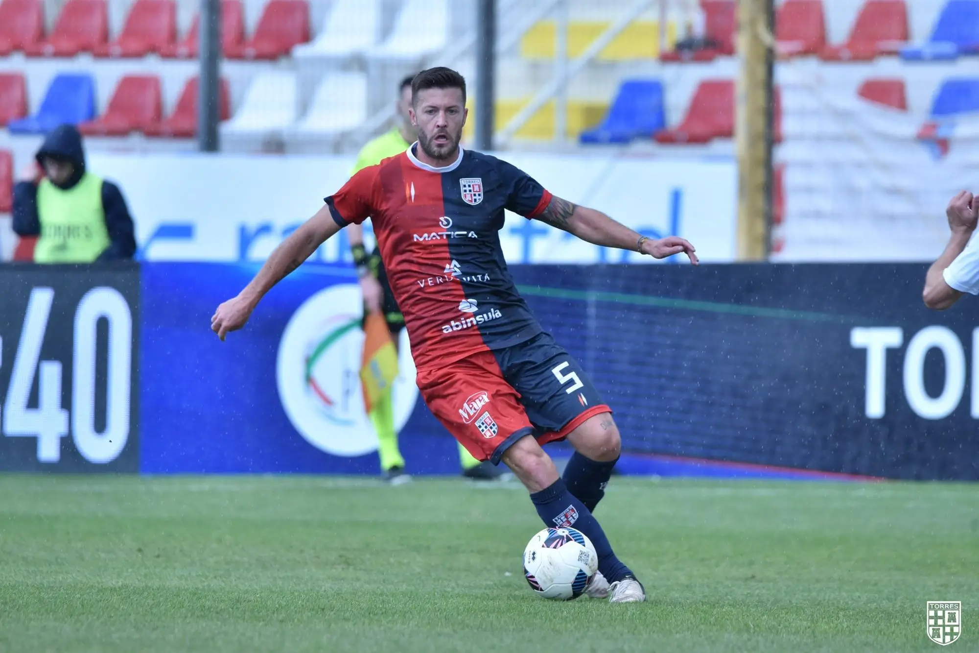 Il difensore Paolo Dametto è alla quarta stagione in rossoblù (foto Torres)