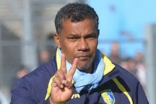 Lulù Oliveira, tecnico del Muravera