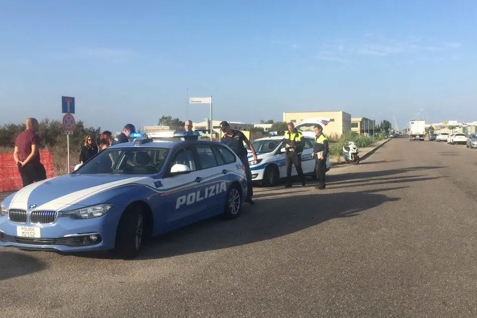 L'incidente in zona industriale (foto L'Unione Sarda - Sanna)