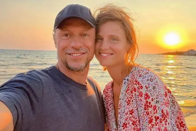 Stefano Accorsi e Bianca Vitali (foto Instagram)