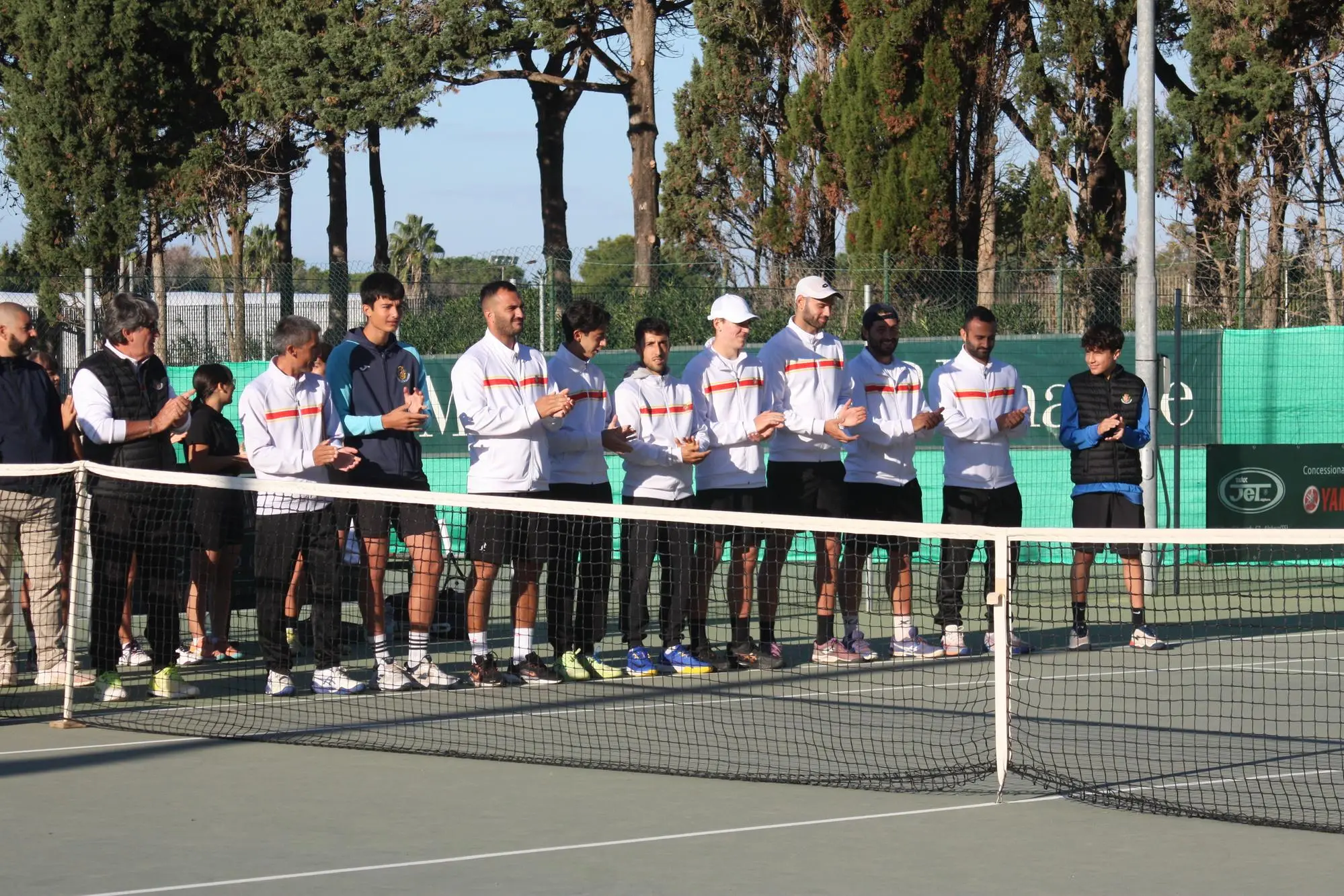 La squadra del Tc Alghero schierata nello scorso match casalingo (foto Antonio Burruni)