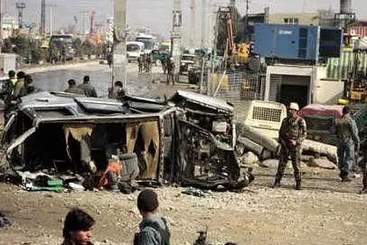 Quel che resta dopo l'attentato di oggi a Kabul