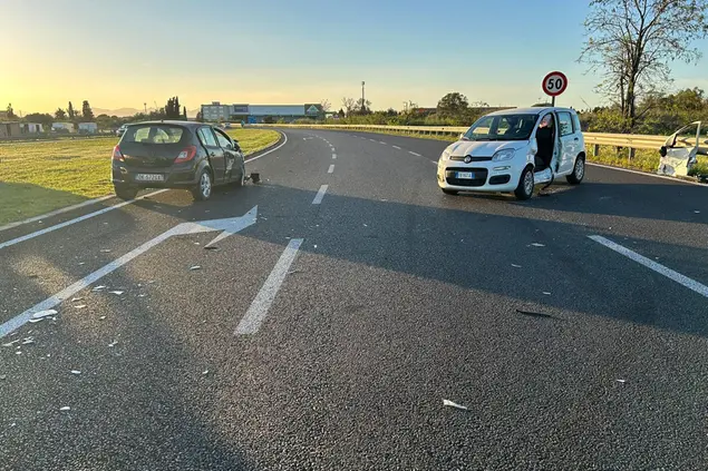 Le auto coinvolte nell'incidente (Foto: Cucca)