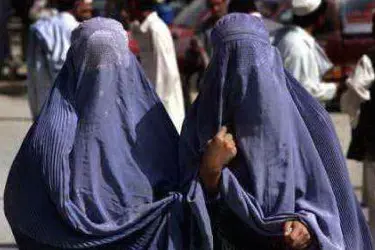 Donne con il burqa (foto: Internet)