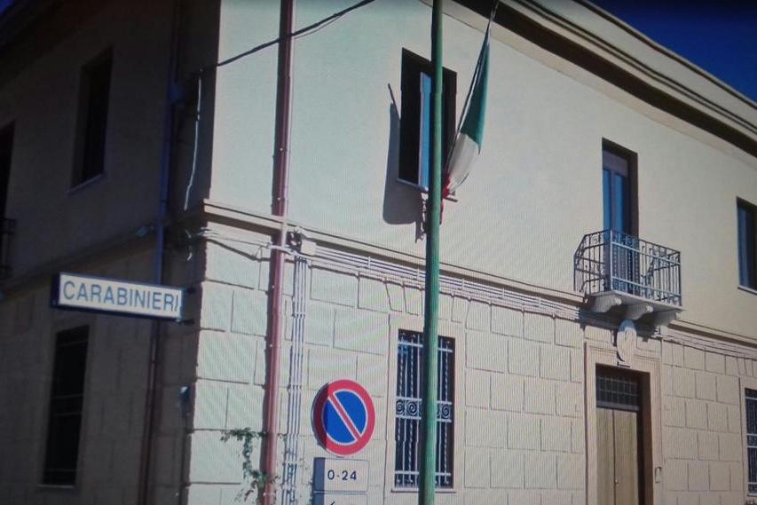 La stazione dei carabinieri di Narcao (foto Scano)